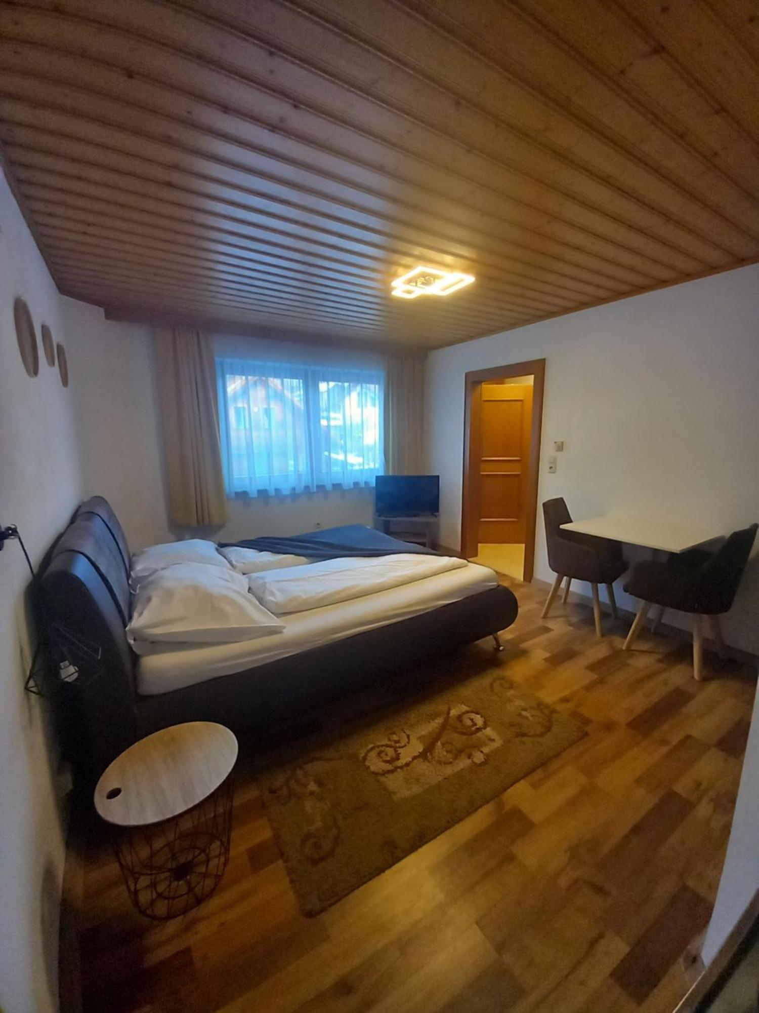 Mani'S Appartements Radstadt Exterior photo